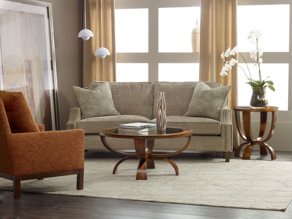 hooker viewpoint round end table